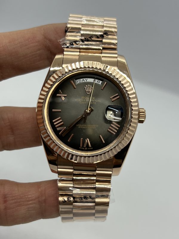 Rolex Day Date 41 mm E10