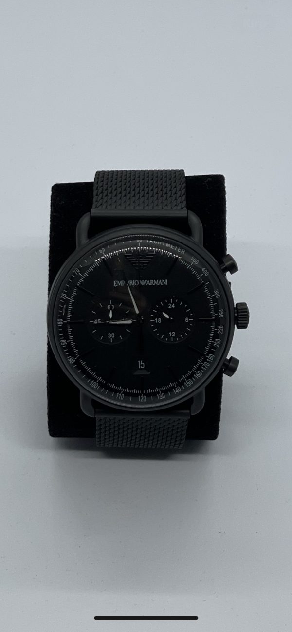 Armani E33